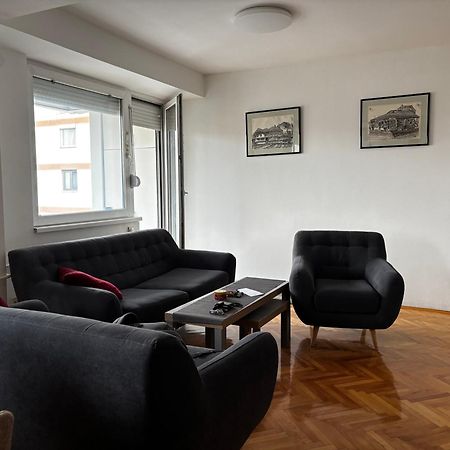 Central Skopje Apartment Екстериор снимка